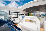 Beneteau Gran Turismo 45 - helm seats
